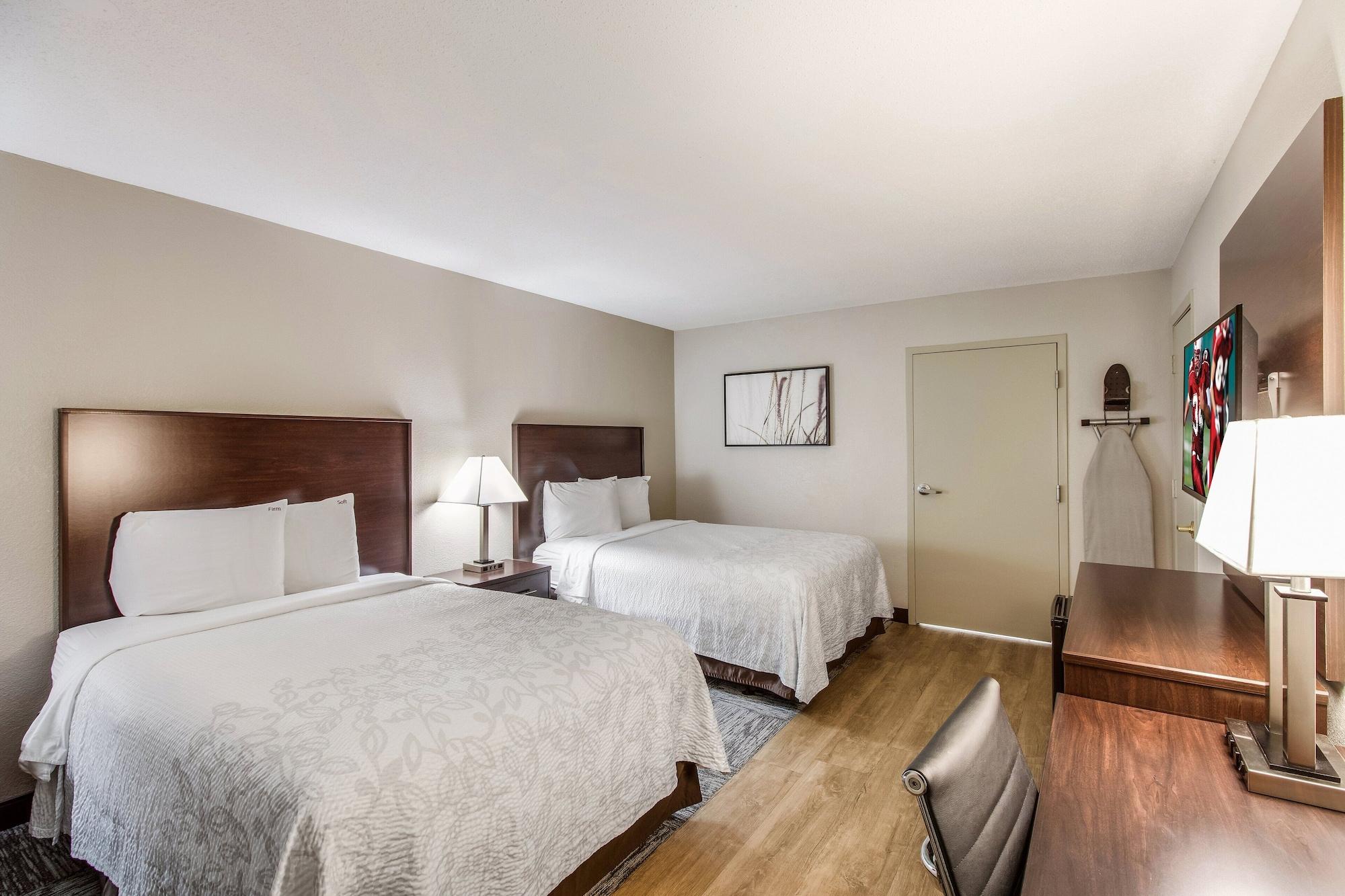 Red Roof Inn Plus+ Dallas - Addison Εξωτερικό φωτογραφία