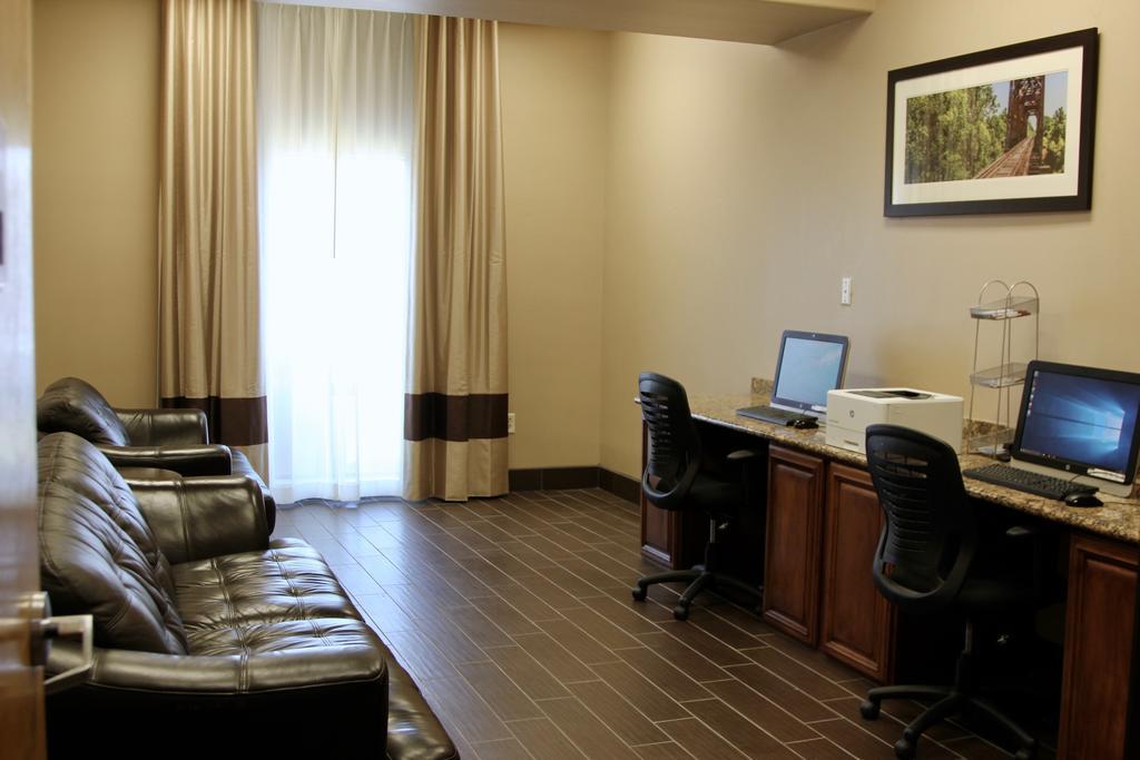 Red Roof Inn Plus+ Dallas - Addison Εξωτερικό φωτογραφία