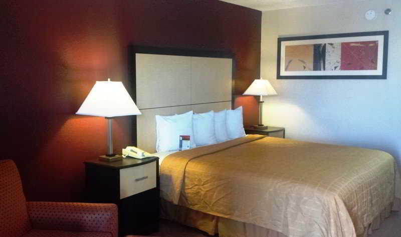 Red Roof Inn Plus+ Dallas - Addison Εξωτερικό φωτογραφία