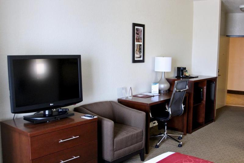 Red Roof Inn Plus+ Dallas - Addison Εξωτερικό φωτογραφία
